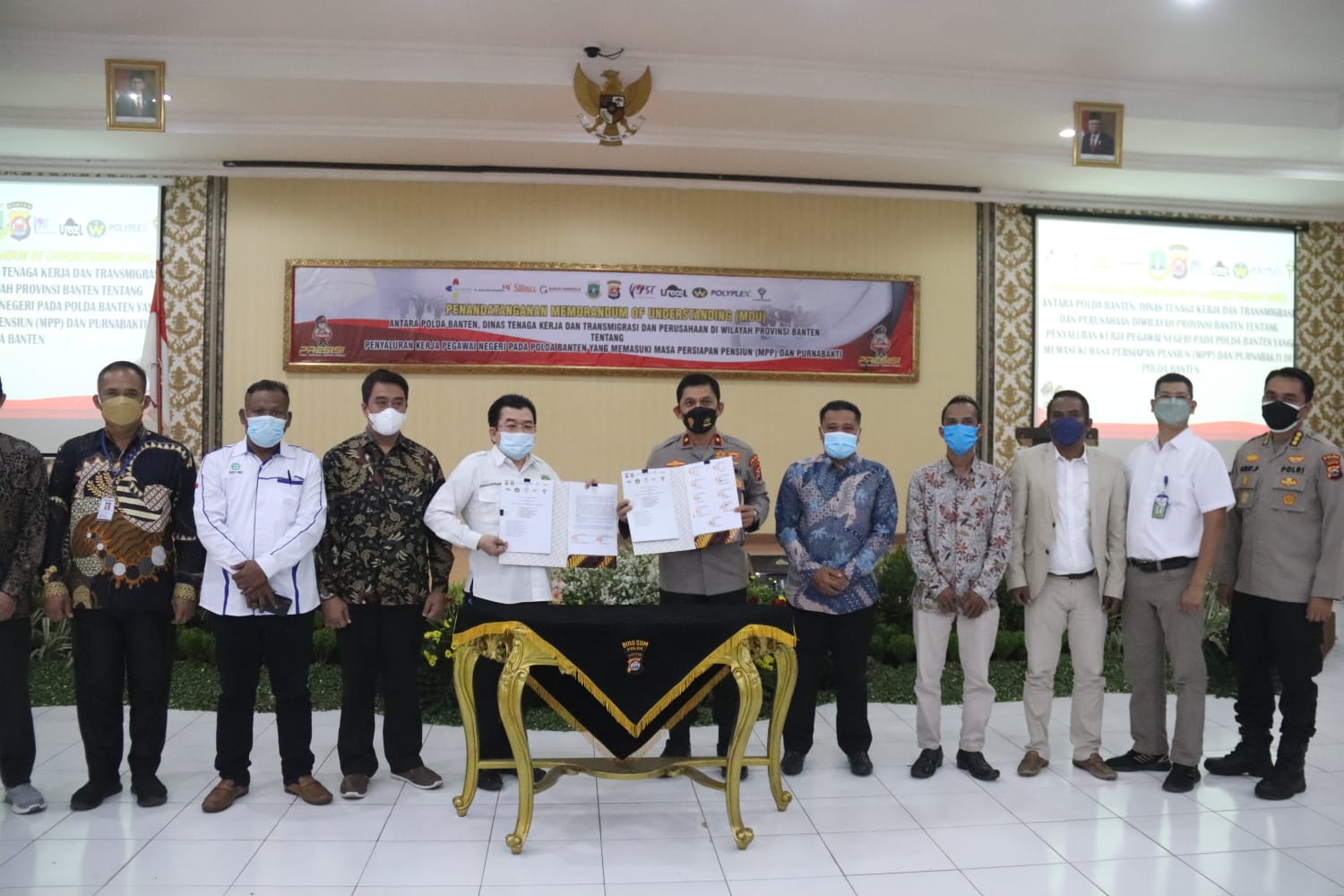 Polda Banten Jalin Mou Dengan Disnakertrans Provinsi Banten – Tribrata